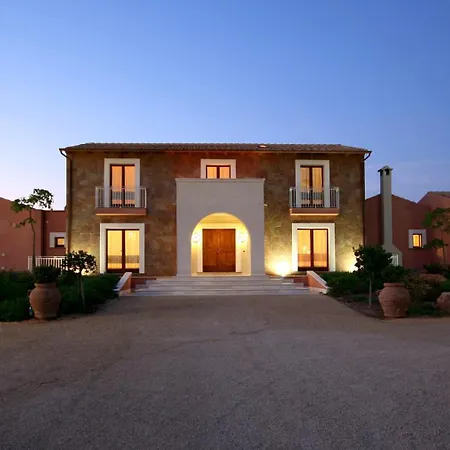Villa Tenuta Degli Ulivi - Luxury *